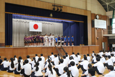 ④